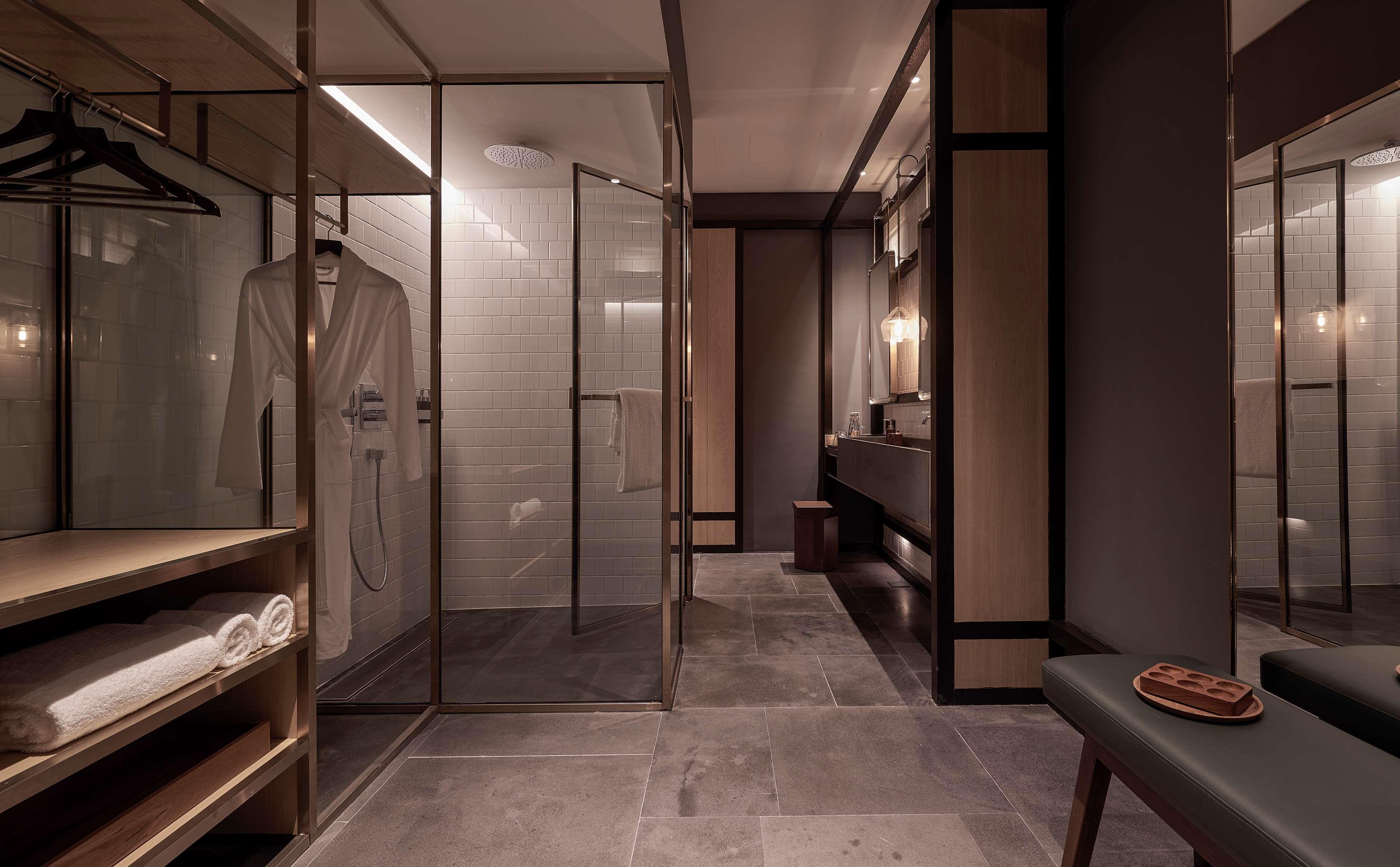 Alila Bangsar Kuala Lumpur Hotell Eksteriør bilde Bathroom